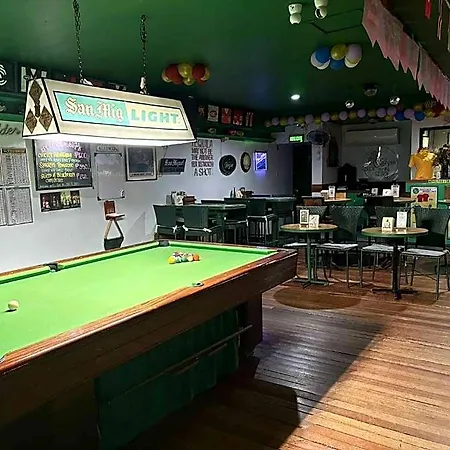 Duck Inn Manila